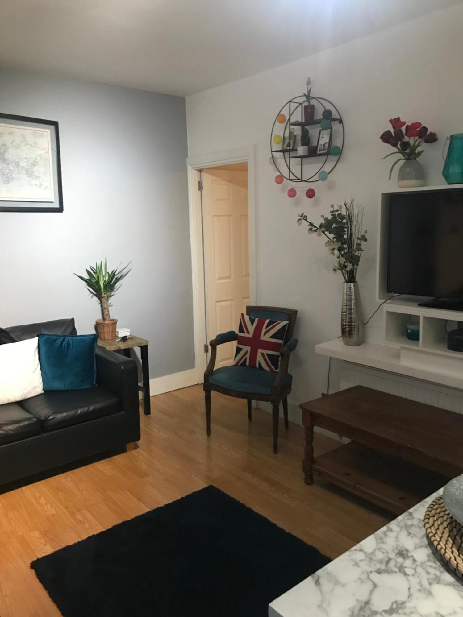Appartement Zone 2, Private, Cosy Near Canary Wharf Londen