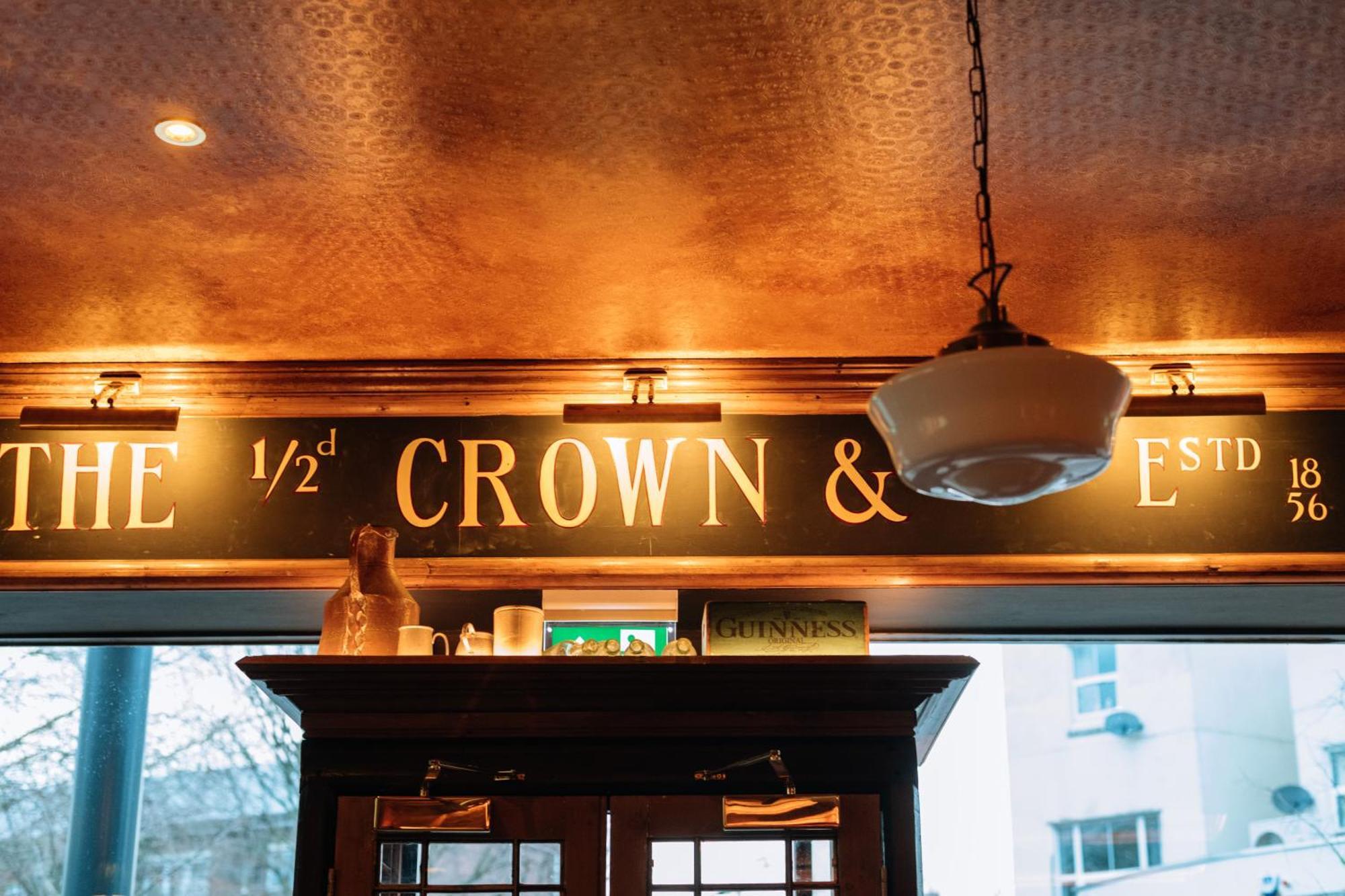 The Crown Pub & Maison d'hôtes 4*