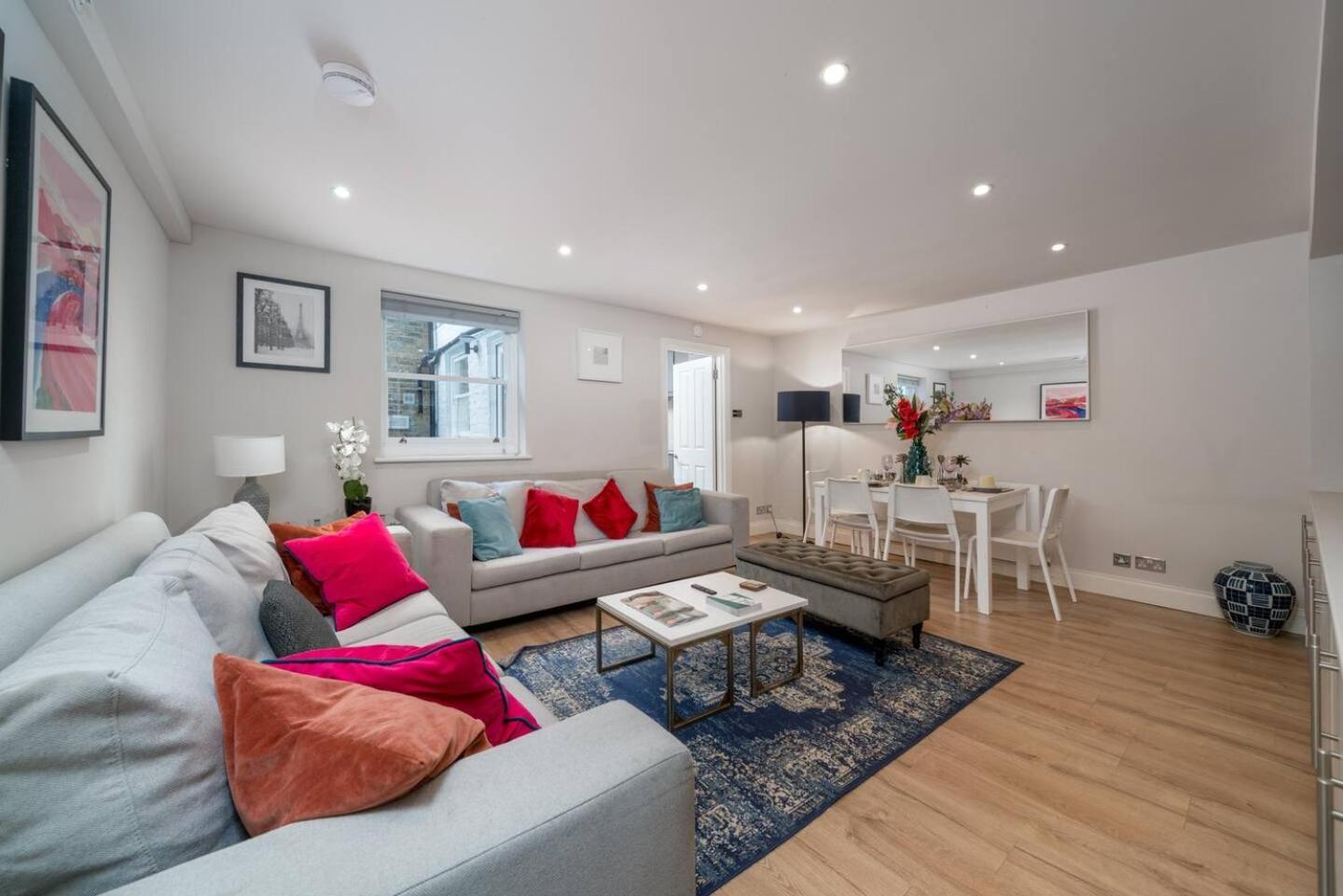 Niru Experience Stunning Duplex Appartement