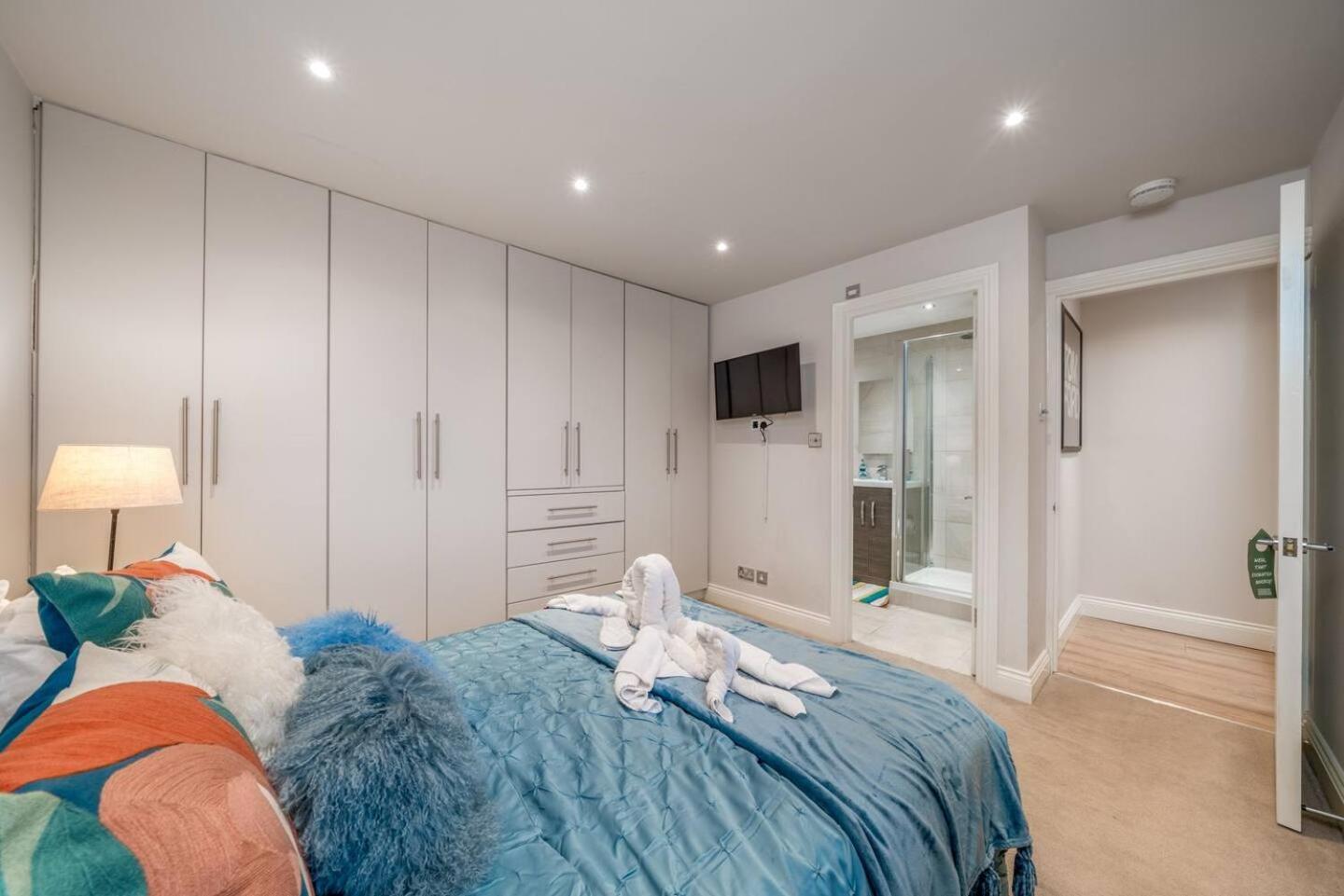 Niru Experience Stunning Duplex Appartement *