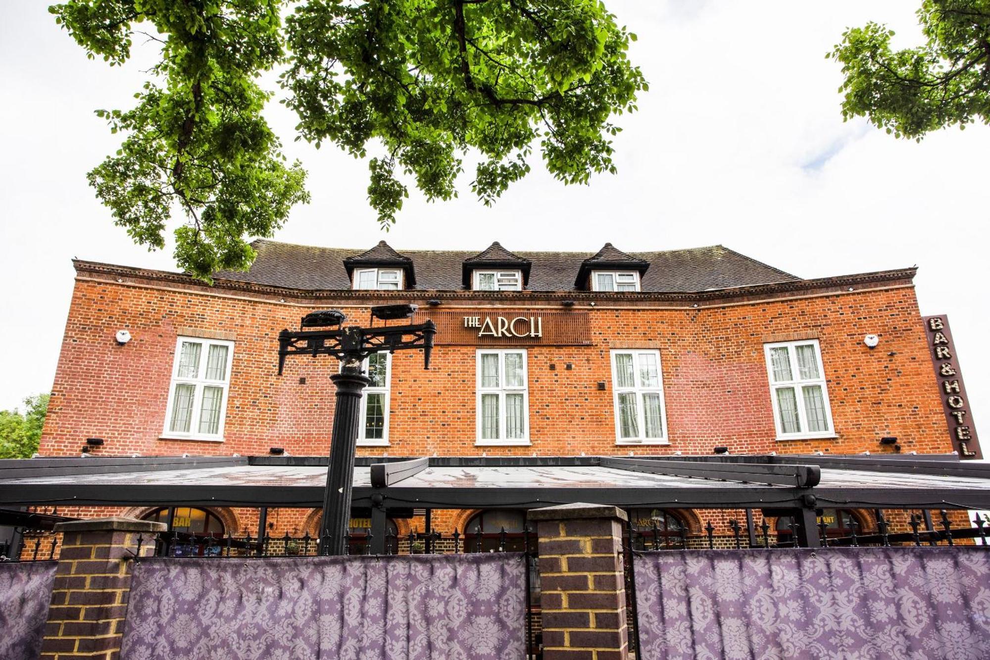 Oyo The Arch, Wembly Stadium Hotel Londres