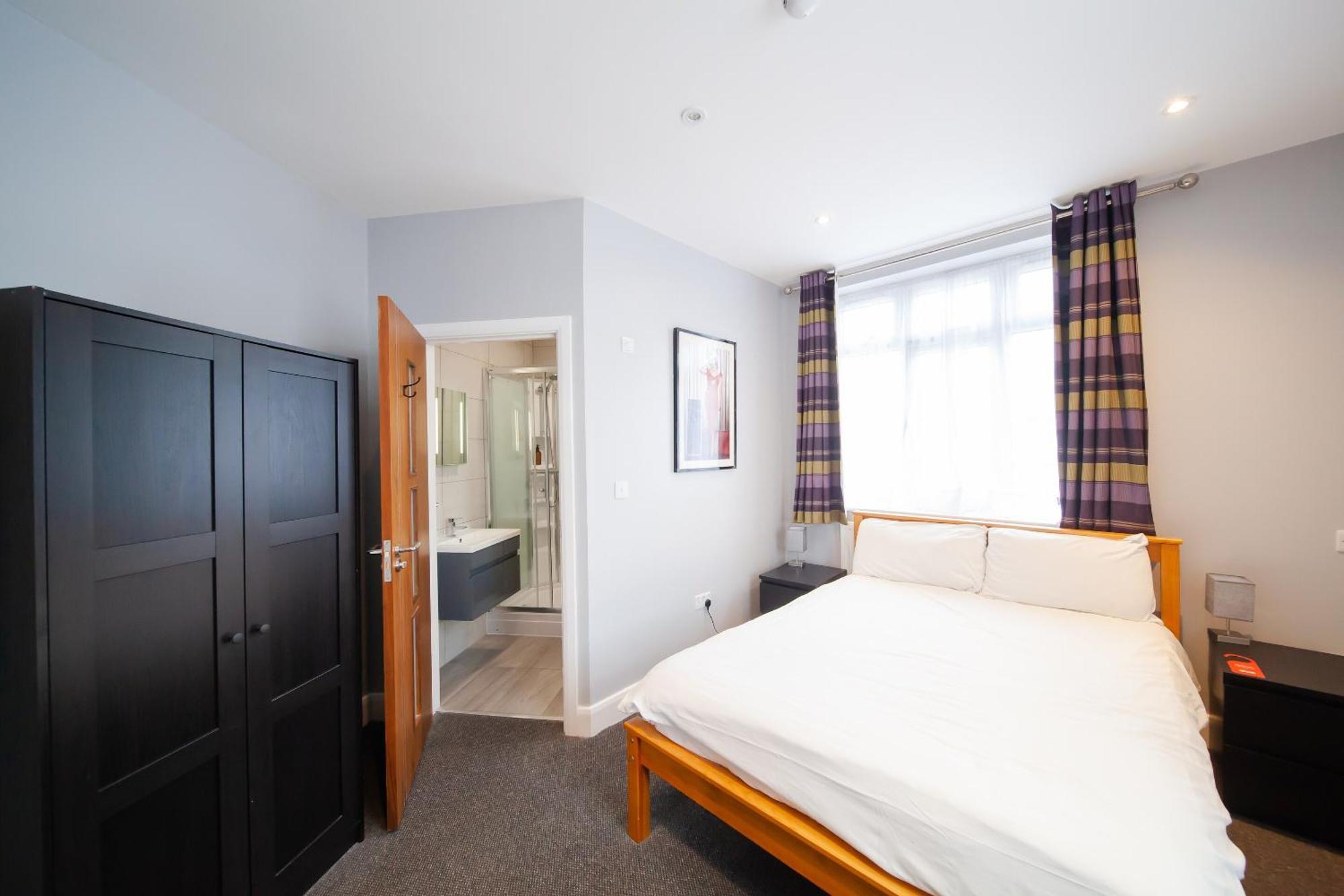 Oyo The Arch, Wembly Stadium 3* Londres