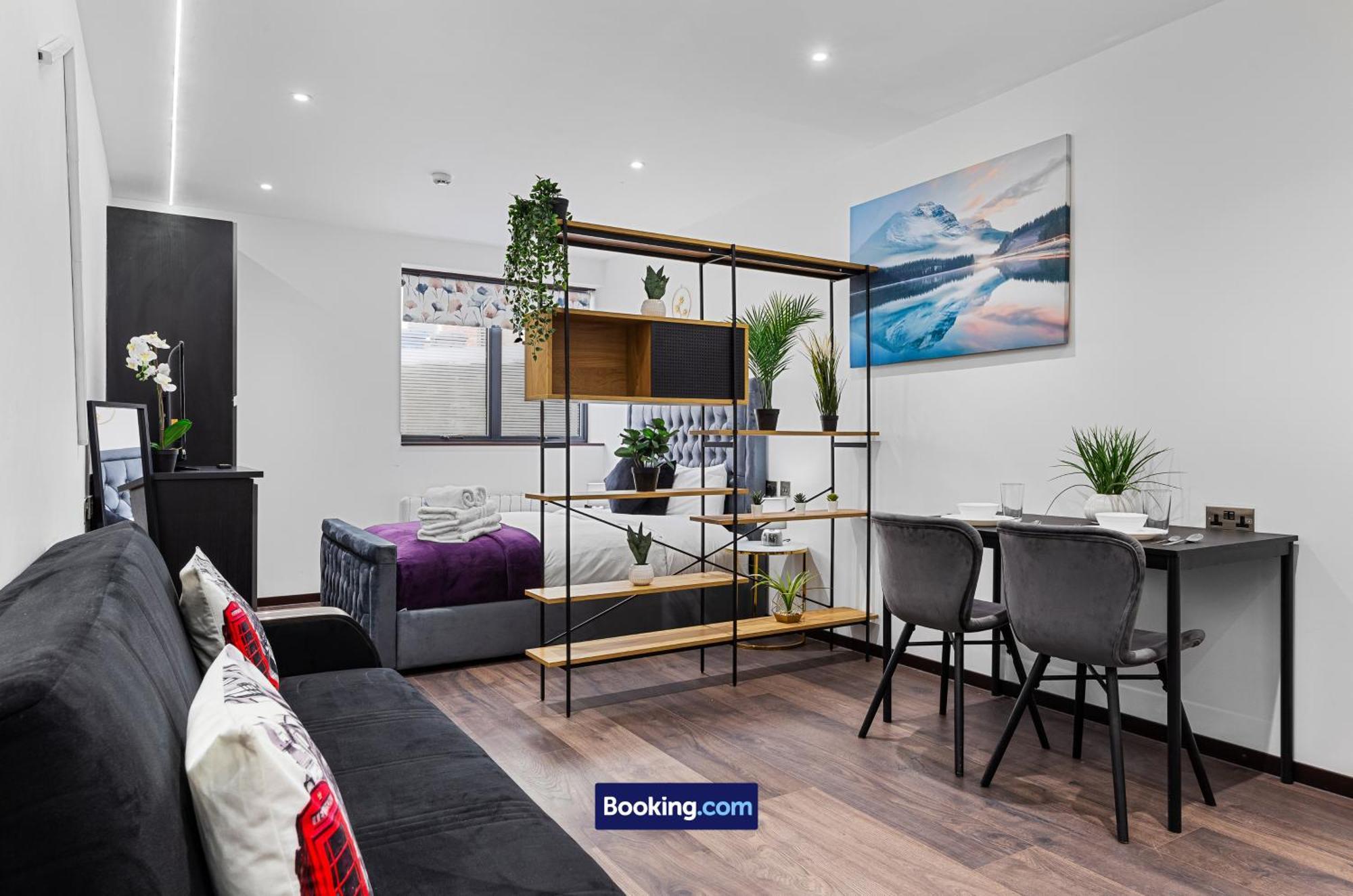 Stylish By Smart Short Lets & Serviced Woodstock With Free Wifi Londres