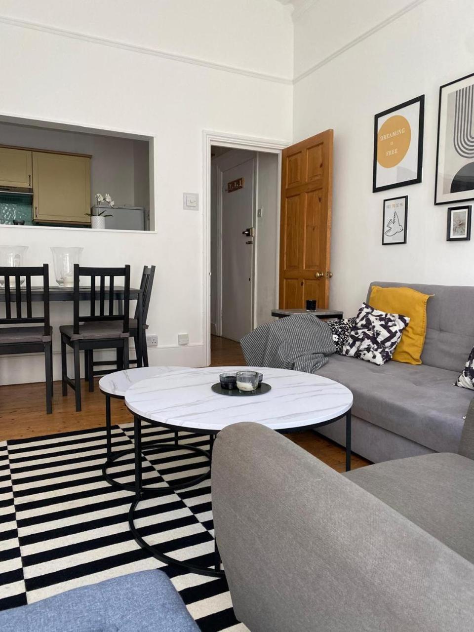 Beautiful One Bed Garden Flat In Muswell Hill London