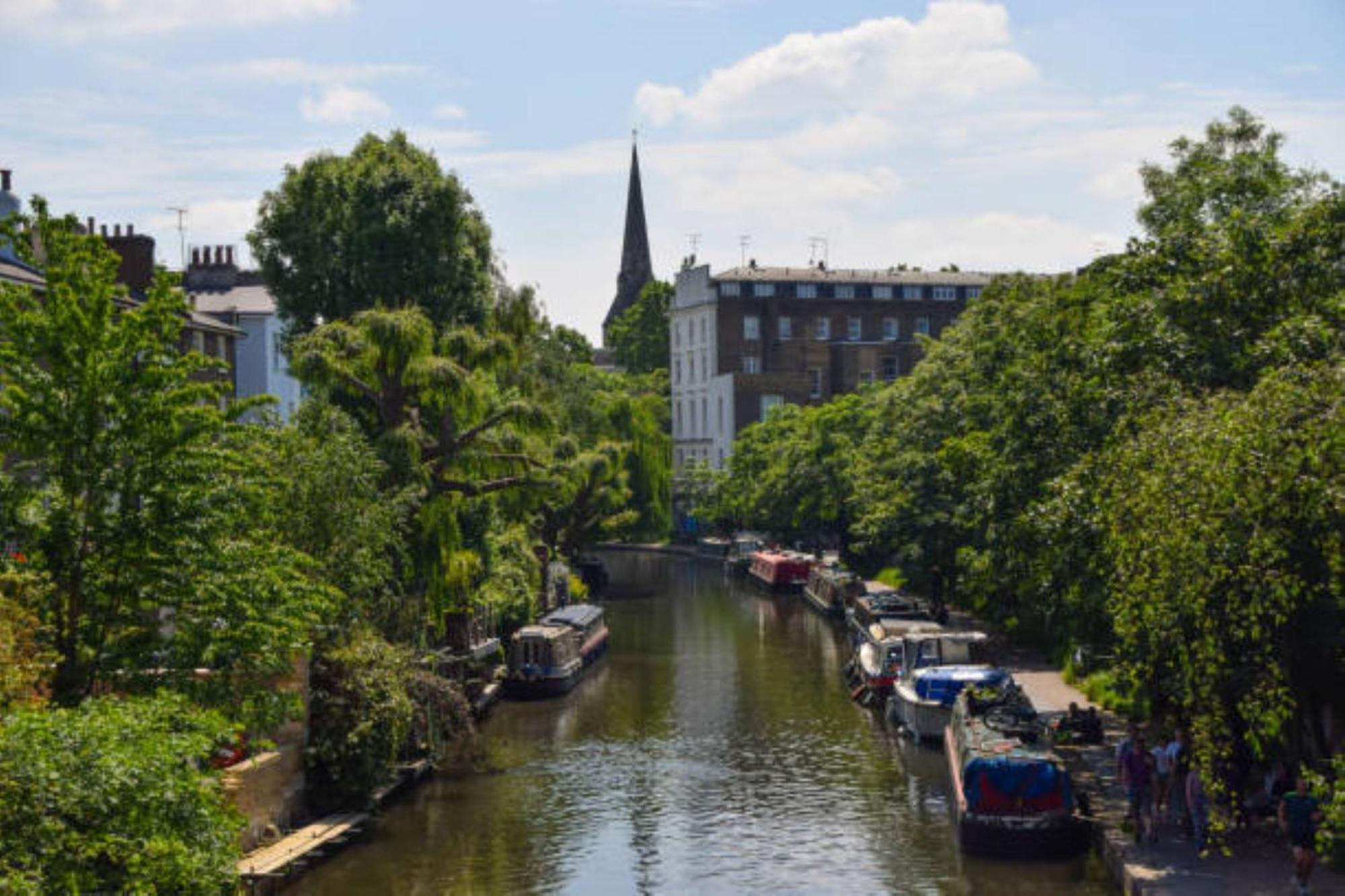 Stylish 4bd Mews House Close To Paddington Hébergement de vacances *