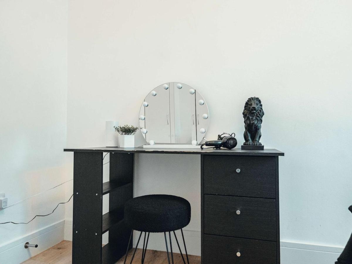 Apartment Queensway Dream, Hyde Park