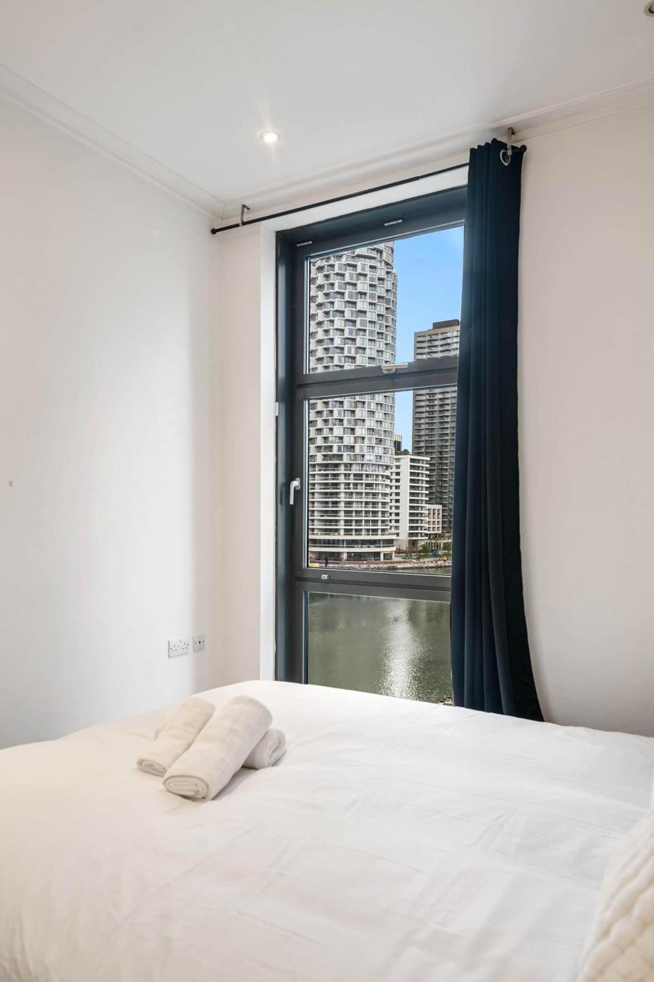 Appartement Londwell, Canary Wharf River Thames Balcony Retreat Londres
