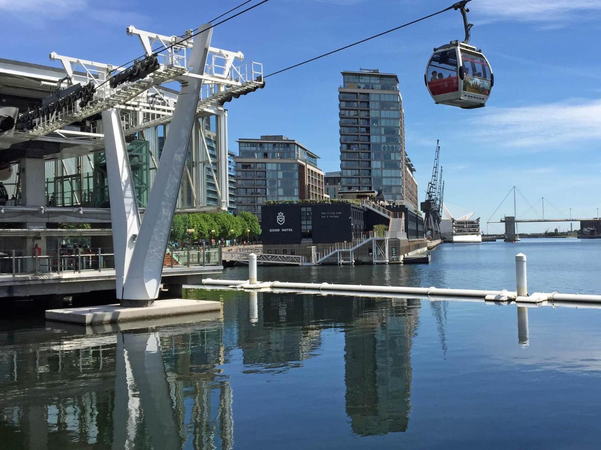 Londwell, Canary Wharf River Thames Balcony Retreat Appartement *