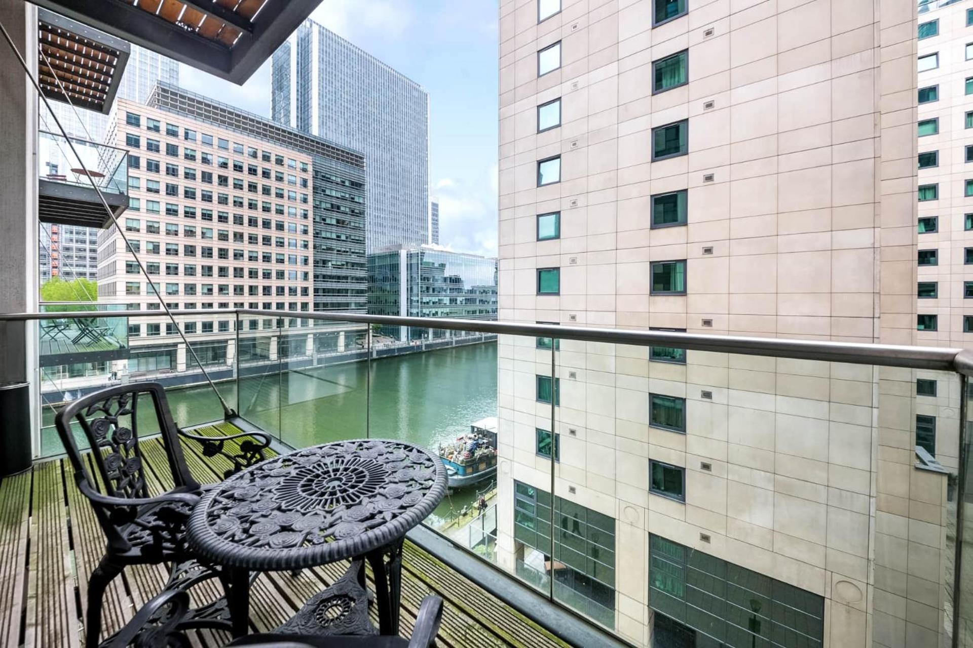 Appartement Londwell, Canary Wharf River Thames Balcony Retreat *