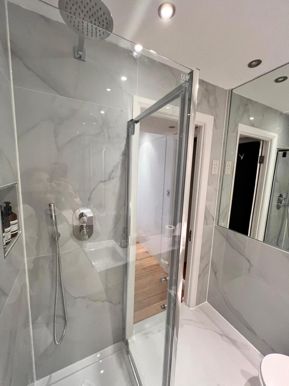 Elegant 1 Bedroom Flat Near Harrods Apartamento
