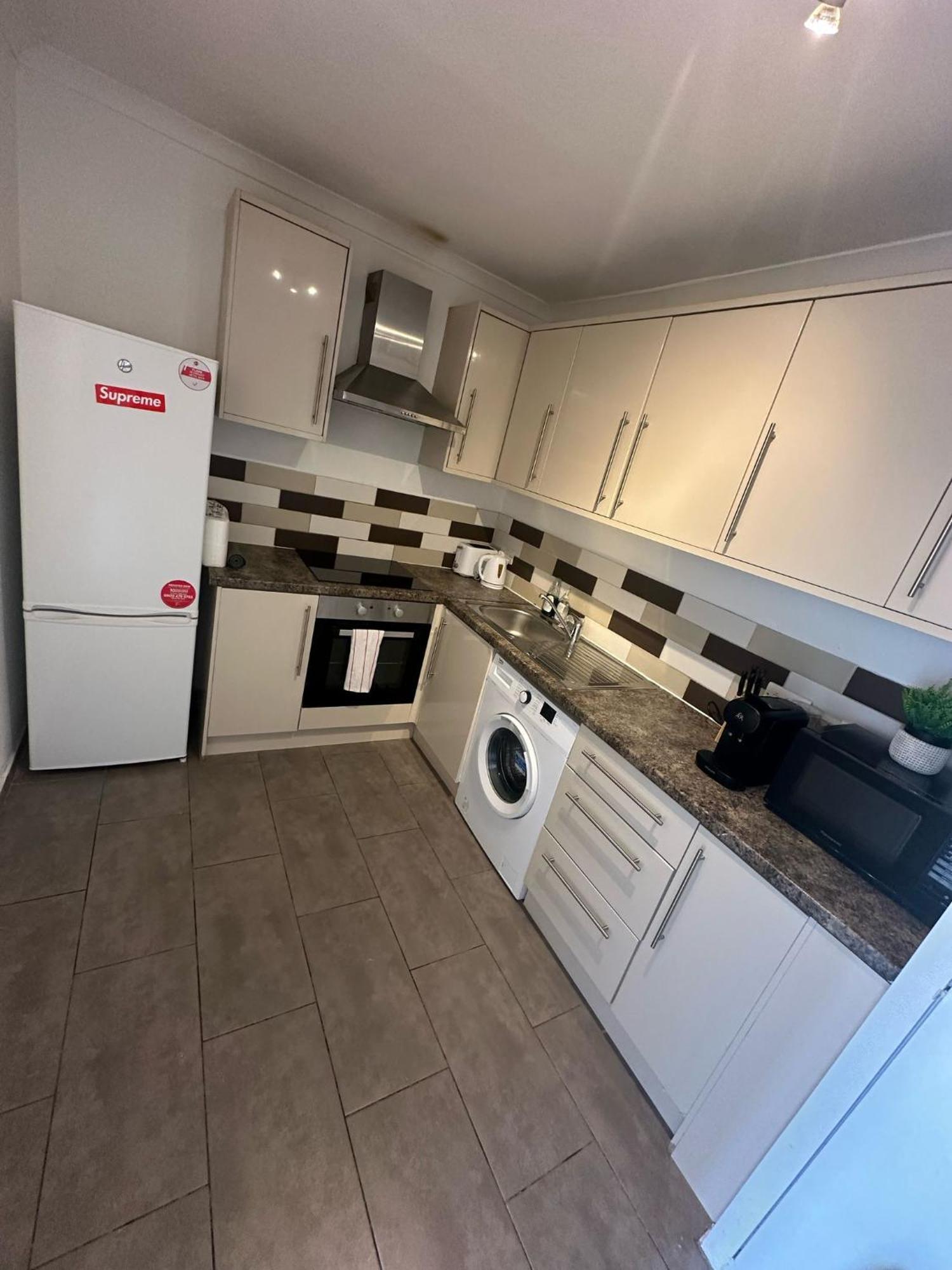 4 Bedroom Stylish Appartement Londres