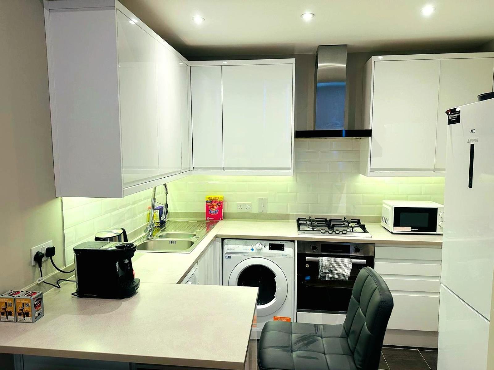 Delightful By Kensington & Chelsea Desirable Locations W8 Sw * Londen