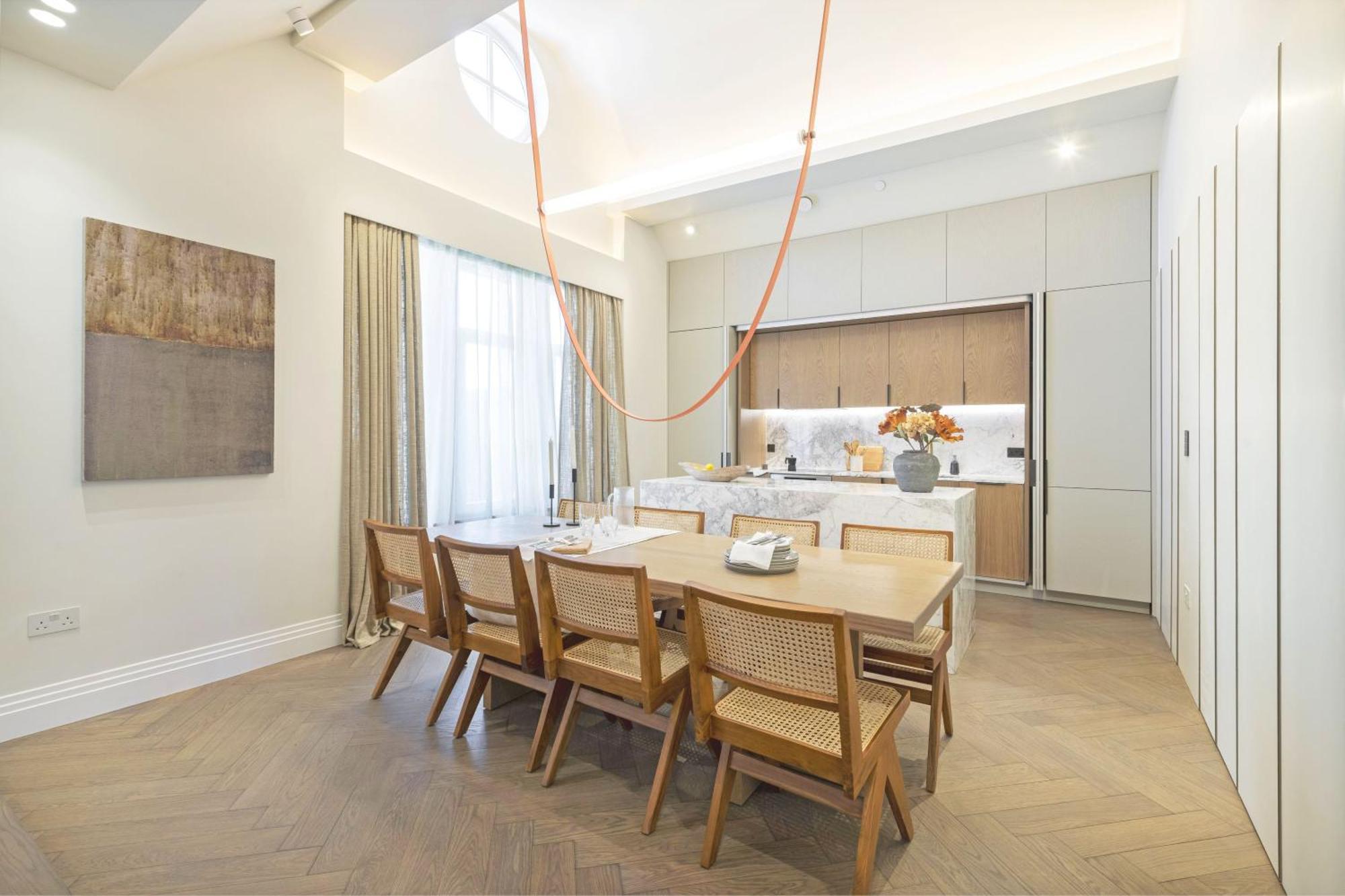 Covent Garden Penthouse - 2-bed By The Royal Opera House * Londres