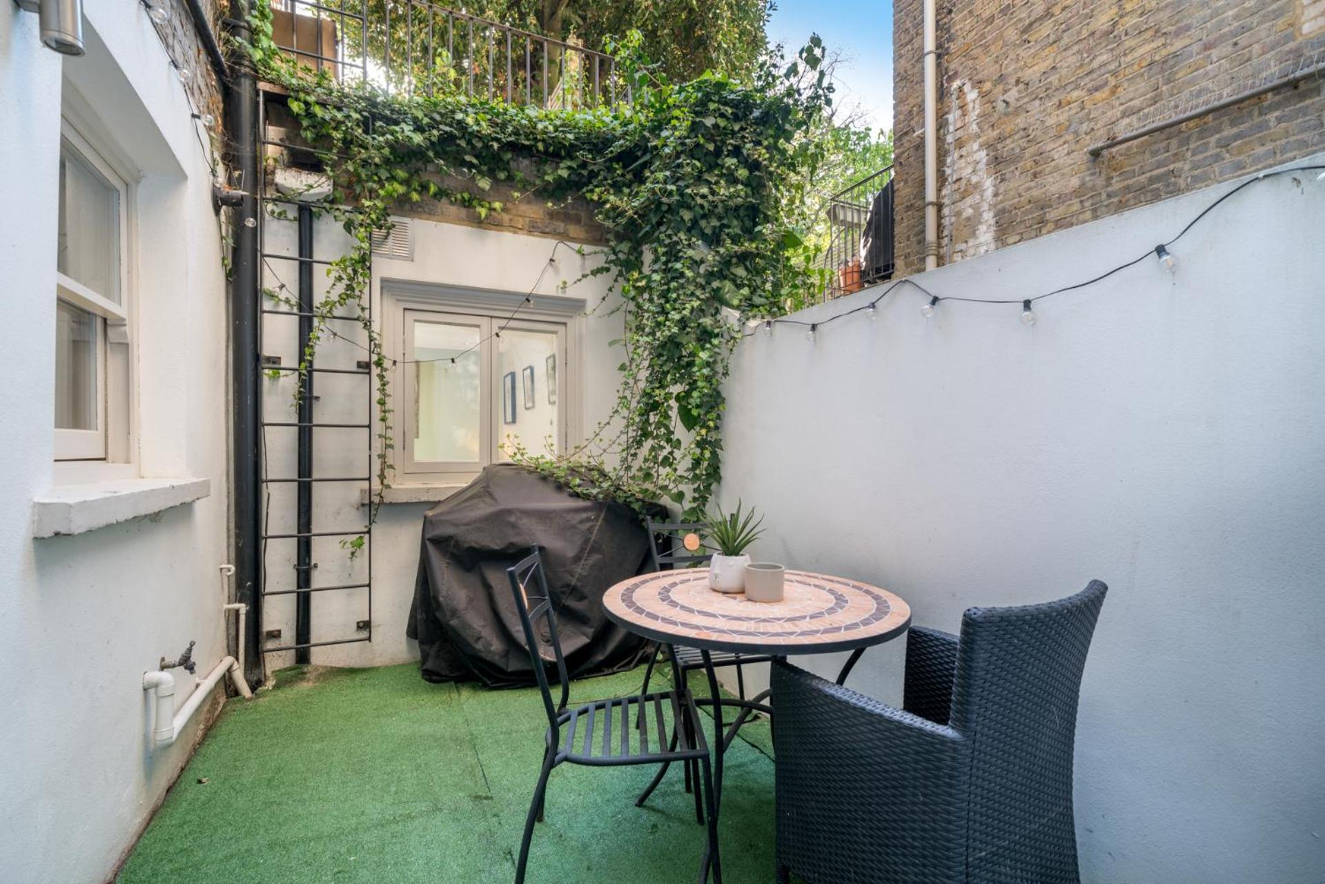 Appartement Niru Experience Hidden Gem In Chelsea 2bd 2ba Londen