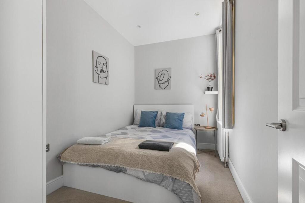 Apartment Brilliant 2 Bed - 2 The Southwell London
