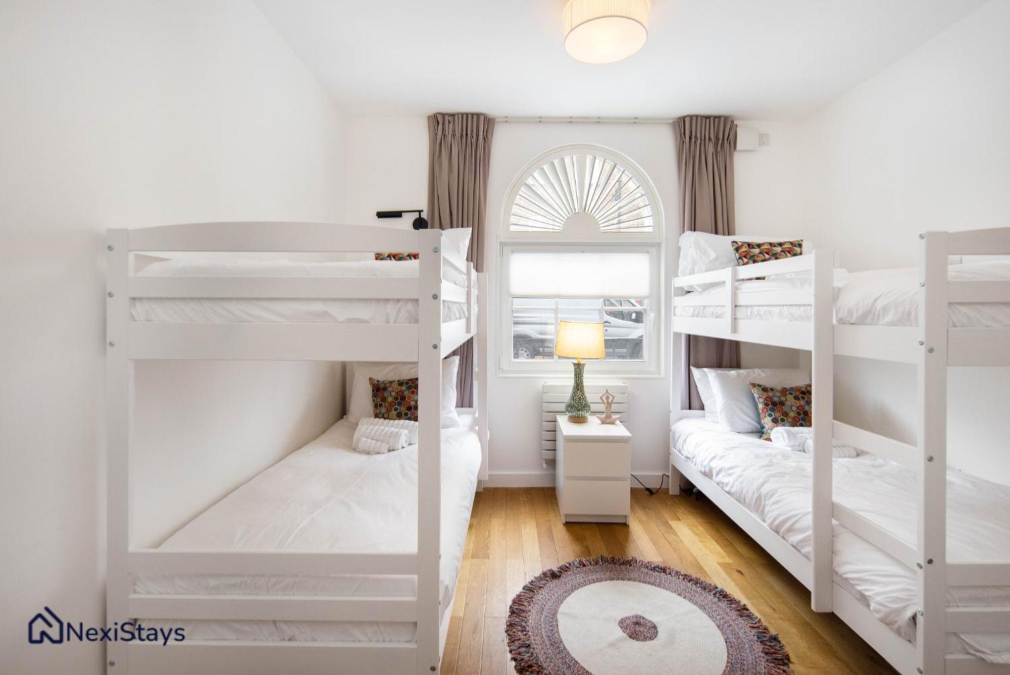 Apartamento 1 Min Walk To Euston Station, Modern Townhouse *