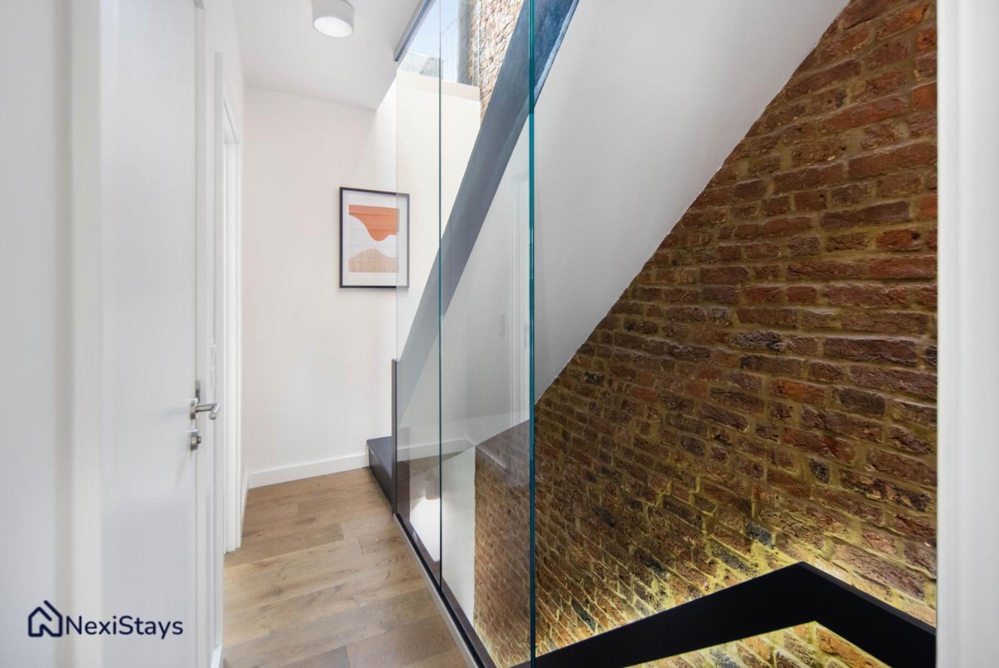 1 Min Walk To Euston Station, Modern Townhouse Apartamento *