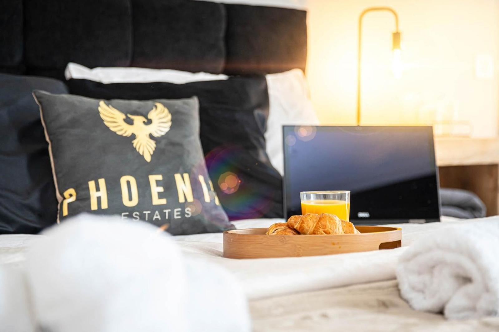 Penthouse - Canary Wharf - 24 Hr Concierge, Gym, Hot Tub, Sauna, Balcony, Terrace Appartement *