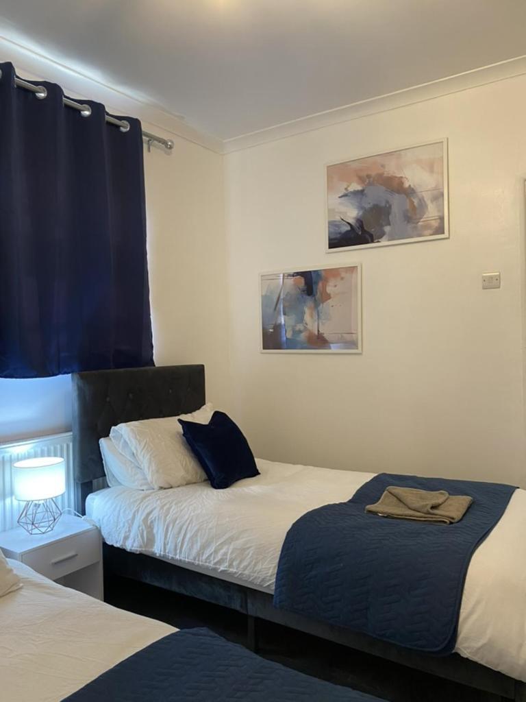Entire Spacious - Close To Appartement Londres