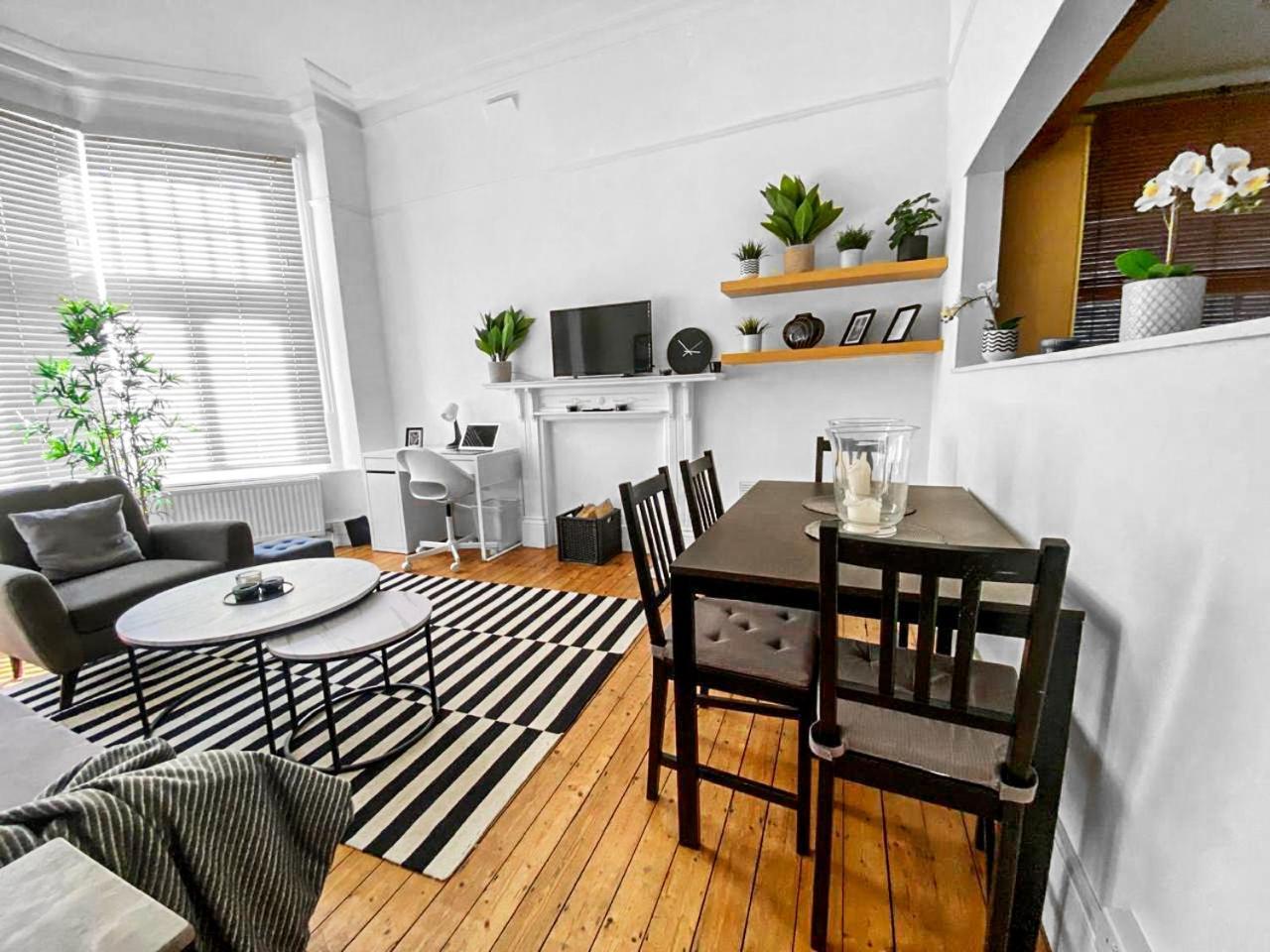 Beautiful One Bed Garden Flat In Muswell Hill * London