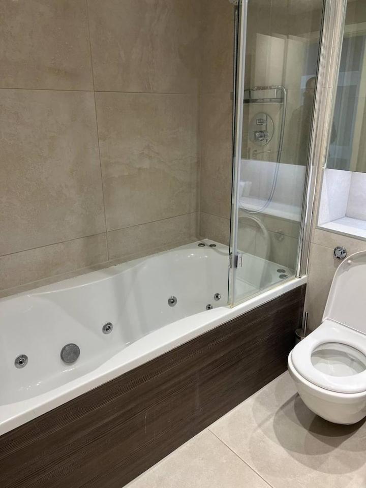 Estatesmen Chelsea Bridge Flat Appartement Londres