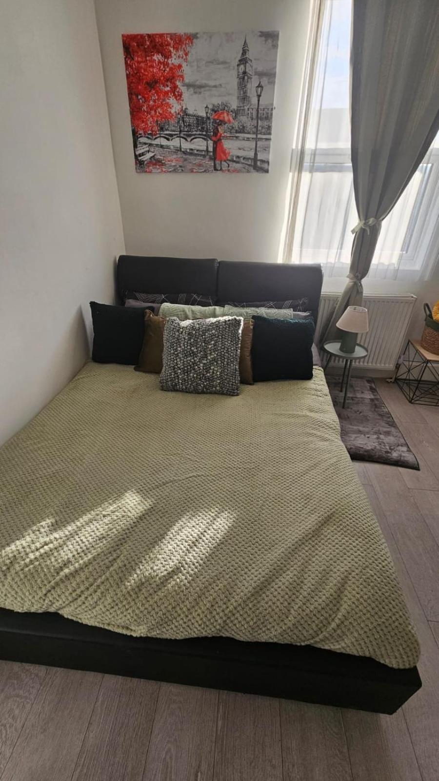 Bright Apt, Great Connection 2b Appartement