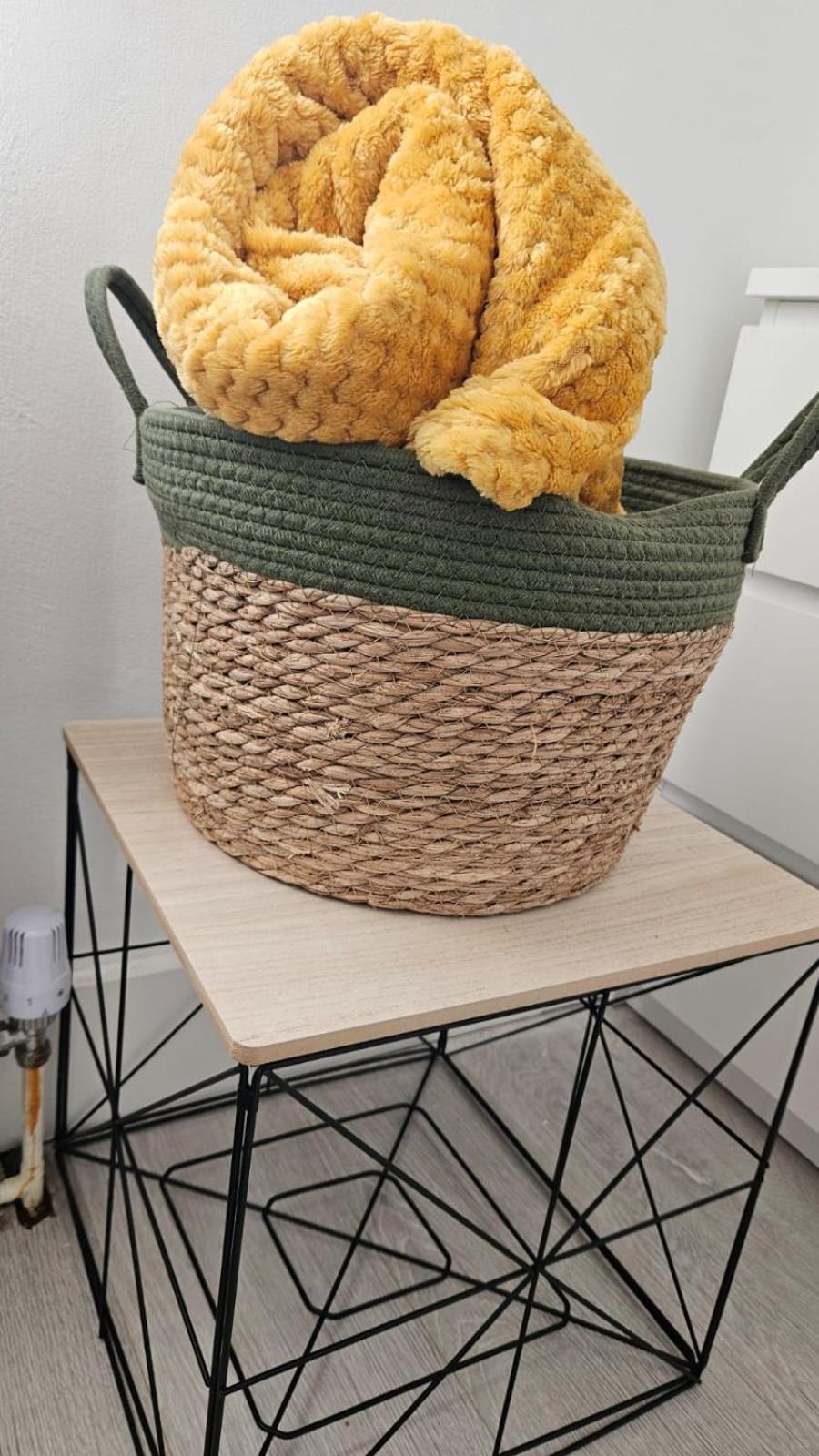 Appartement Bright Apt, Great Connection 2b