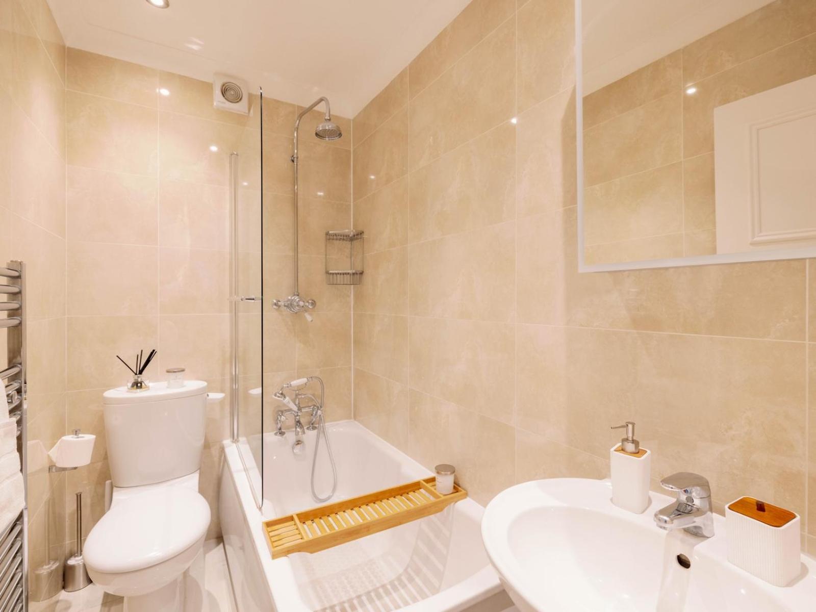 Appartement Pass The Keys Lovely 2-bedroom Flat In Pimlico W Outdoor Patio *
