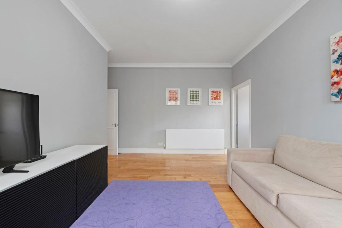 Huge Family2 Bed Sleeps 6 Ppl Acton Park Chiswick Appartement Londen