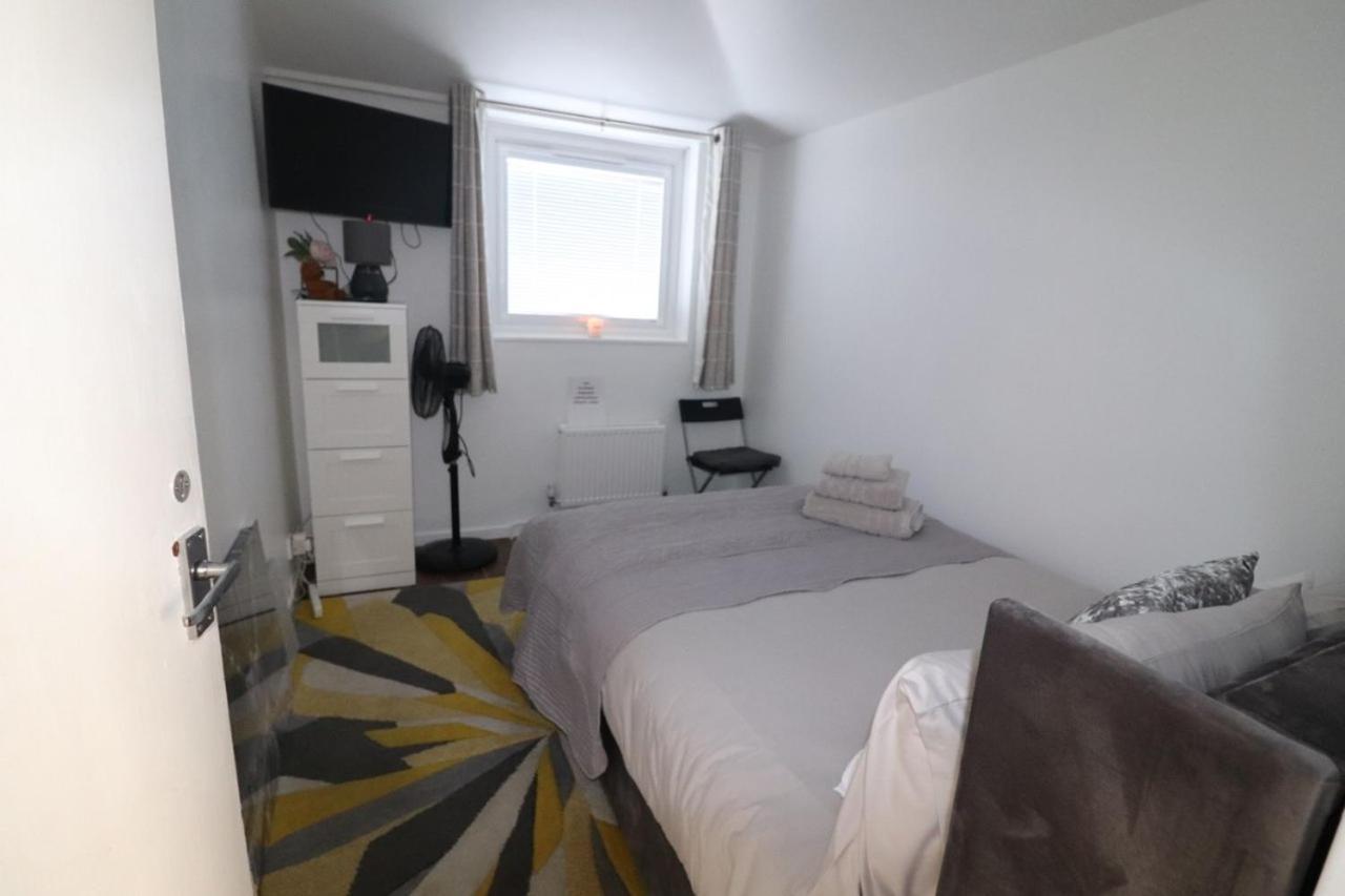 Quarto em Acomodações Particulares West Dulwich 28 Mins To Victoria *