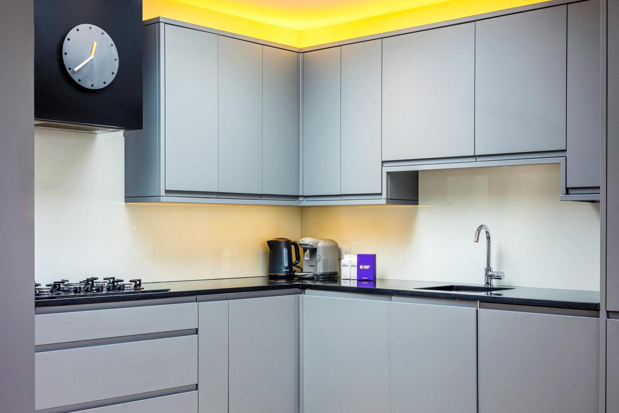 Amazing 2br Flat, Free Parking, By Battersea Londres
