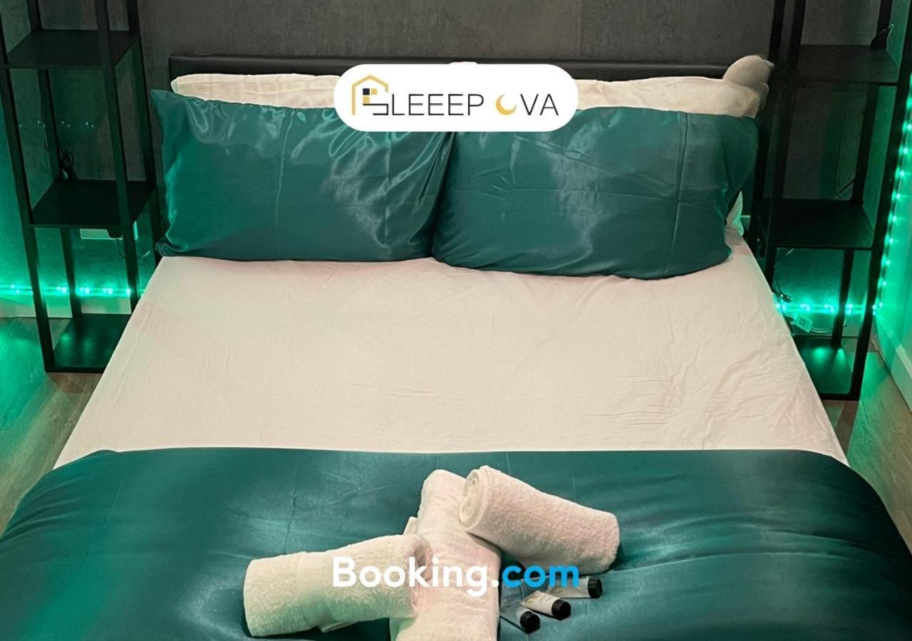 Appartement Premium Offers L Last-Minute Escape L Luxury & Spacious 2 Bedroom Flat Families Business Relocation Sleepova Short Lets & Serviced Accommodation Londres