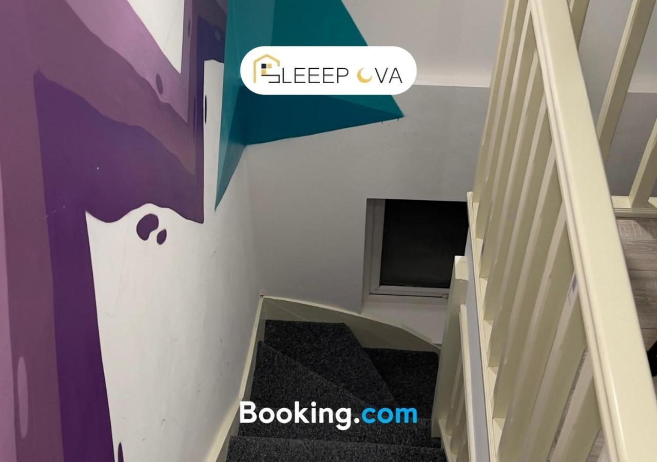 Appartement Premium Offers L Last-Minute Escape L Luxury & Spacious 2 Bedroom Flat Families Business Relocation Sleepova Short Lets & Serviced Accommodation Londres