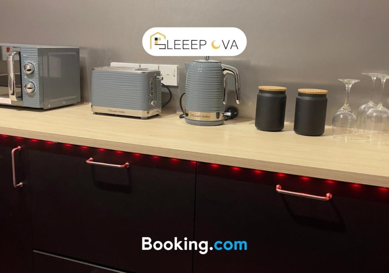 Appartement Premium Offers L Last-Minute Escape L Luxury & Spacious 2 Bedroom Flat Families Business Relocation Sleepova Short Lets & Serviced Accommodation Londres