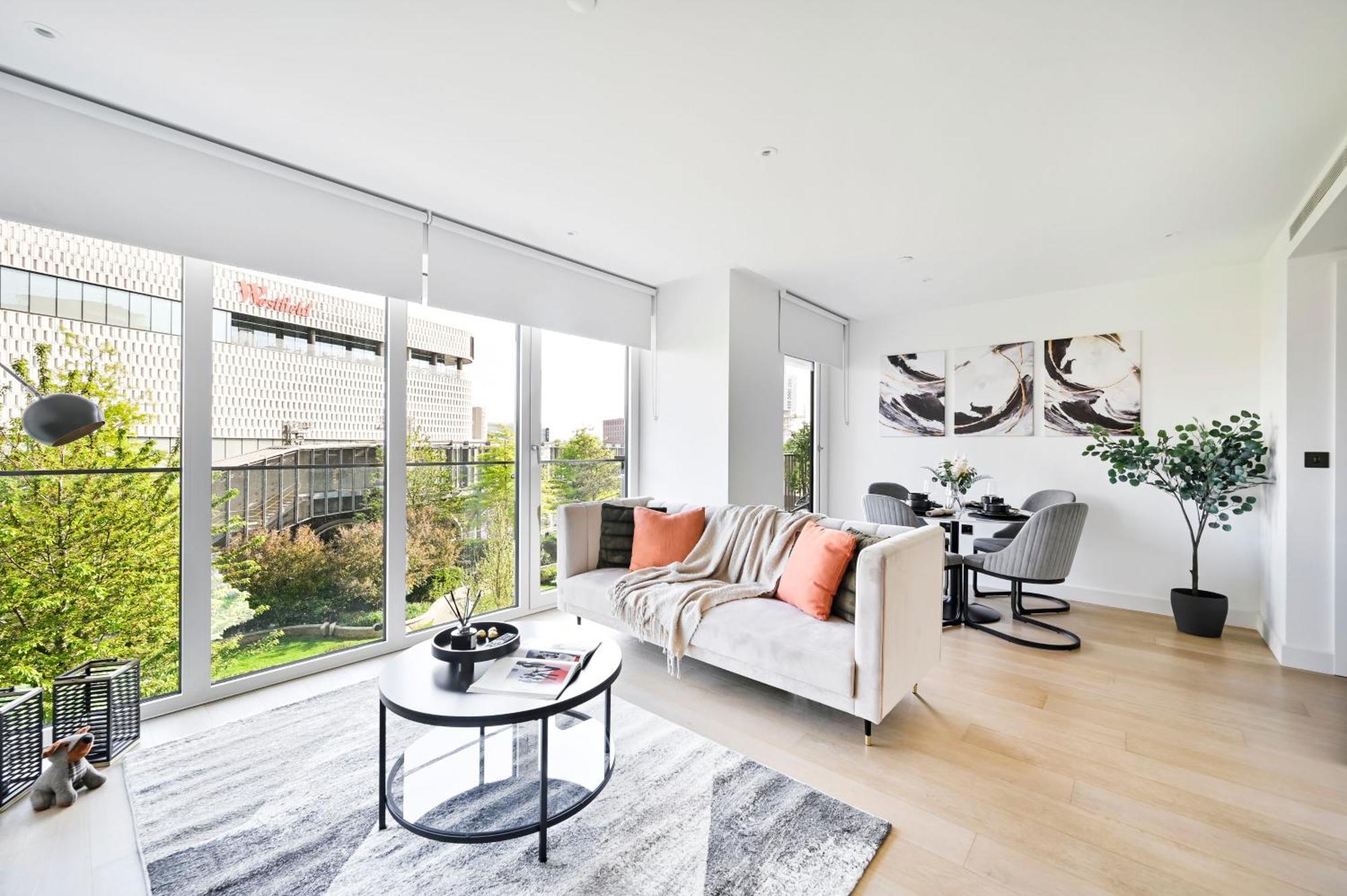 Appartement Exotic Two Bedroom Apartment -West London -Steps To Tube, Westfield *