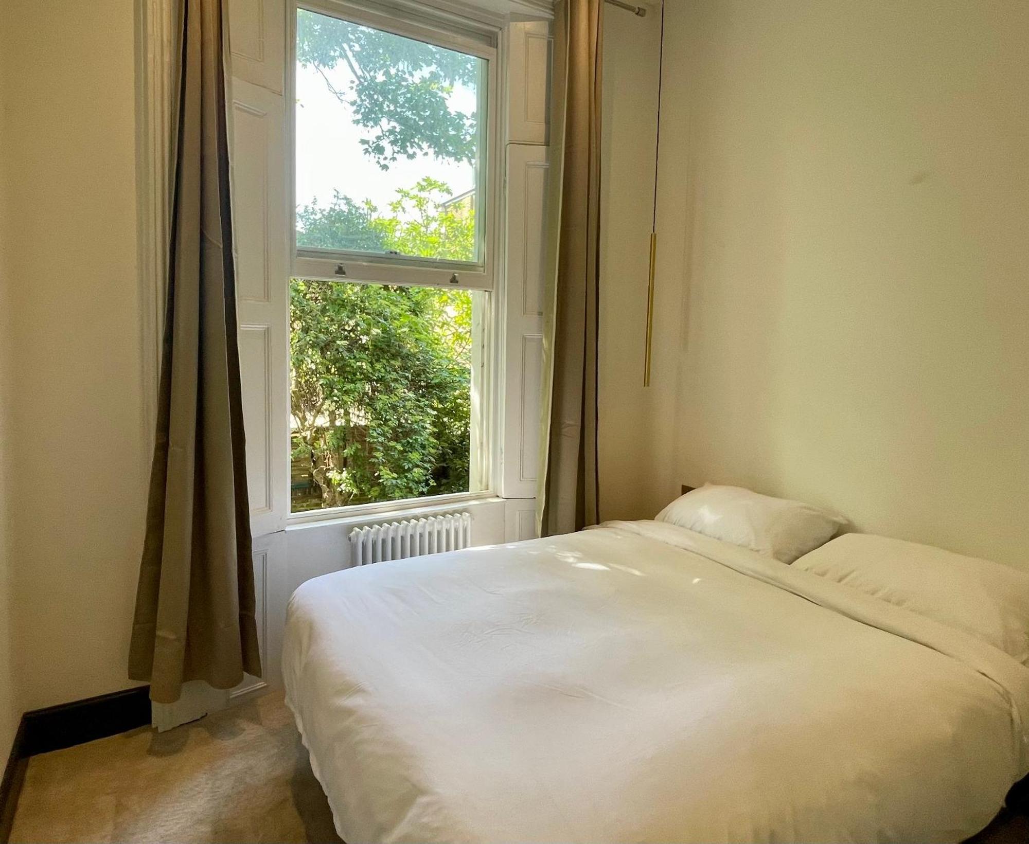 Apartment The Location! Holland Park