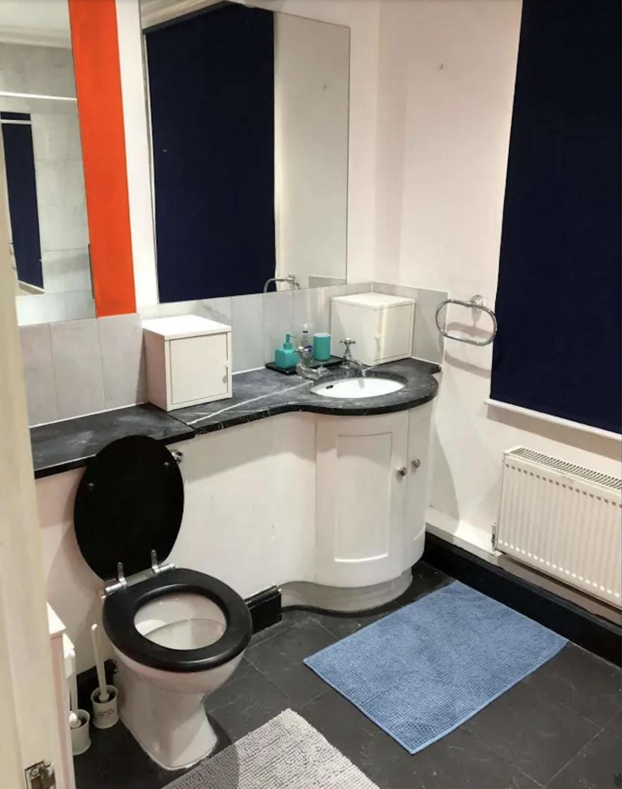 Spacious One-bedroom Flat In Westminster Near Embankment, Londres