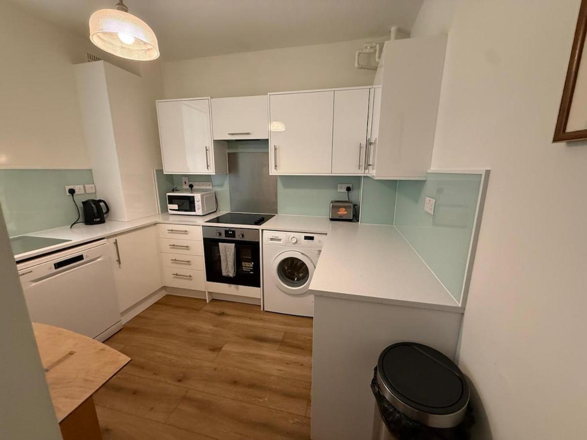 Unbeatable Location, Peaceful Cozy Flat Londres