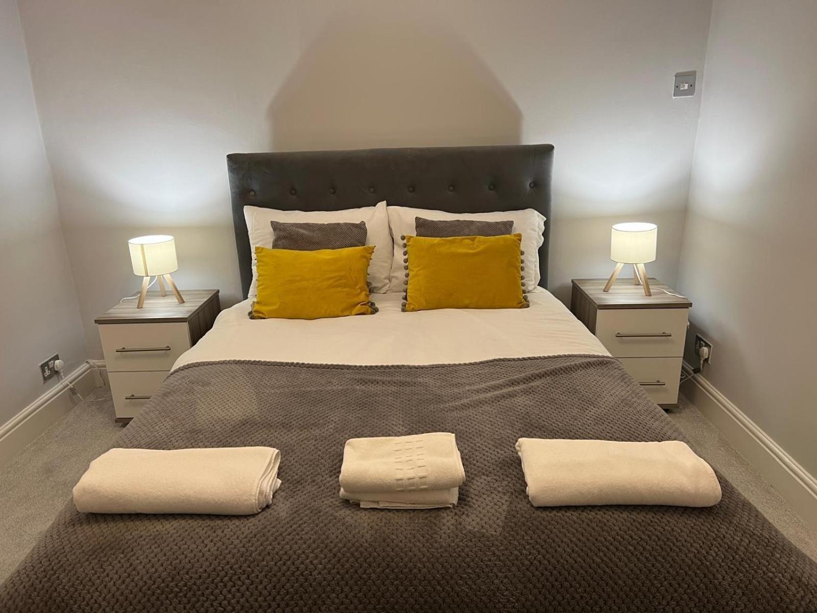 Entire Flat In Camden - Kings Cross *