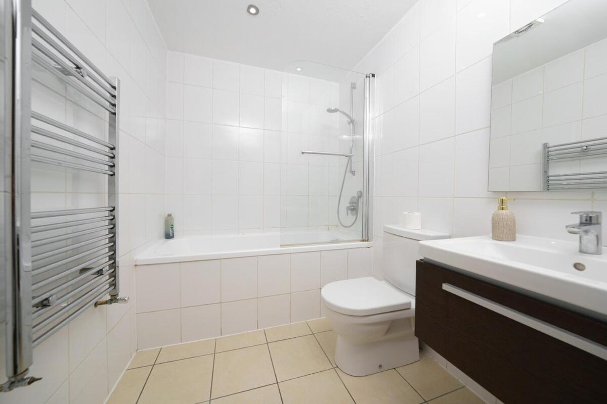 2br 4 Min Walk To Liverpool St Appartement Londres