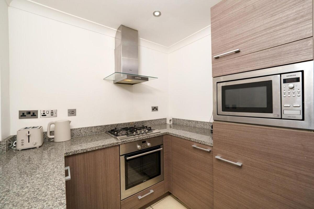 2br 4 Min Walk To Liverpool St Appartement Londres