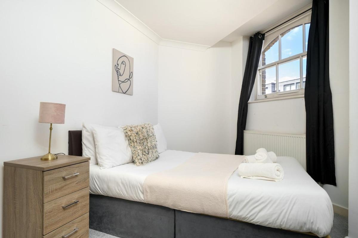 2br 4 Min Walk To Liverpool St * Londres