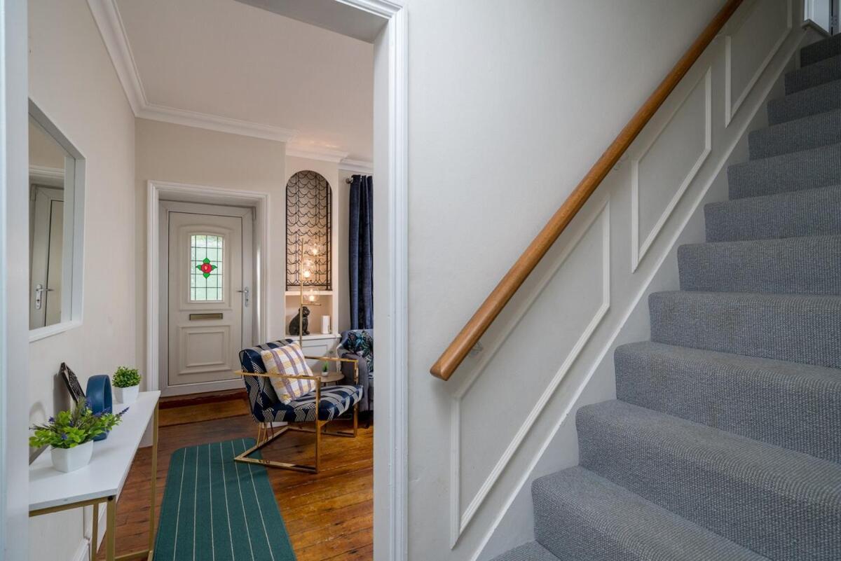 Character Luxury 6 Person 2 Bathroom Garden Sunroom Free Parking * Londres