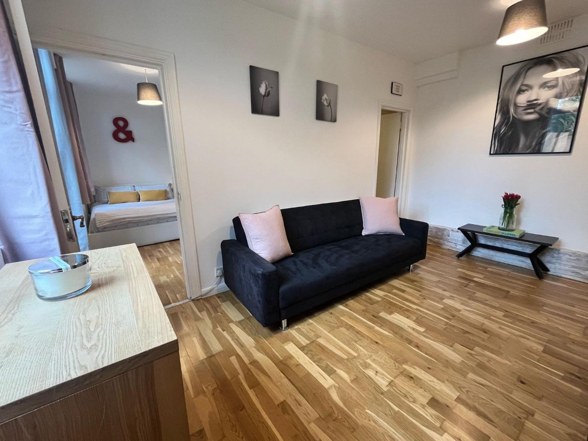 Charming 1-bedroom Southfields, Apartamento *