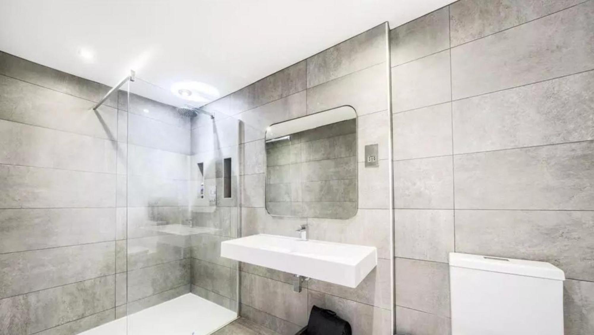 Appartement Bright & Spacious 4-bed Flat In