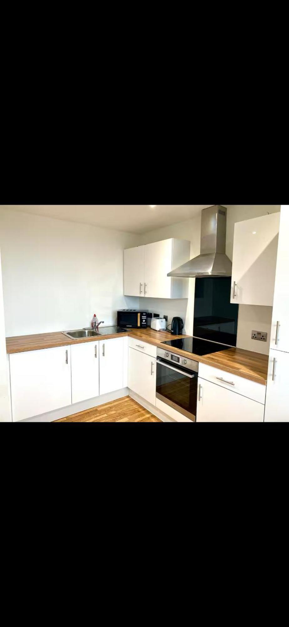 Apartamento Huge 3 *
