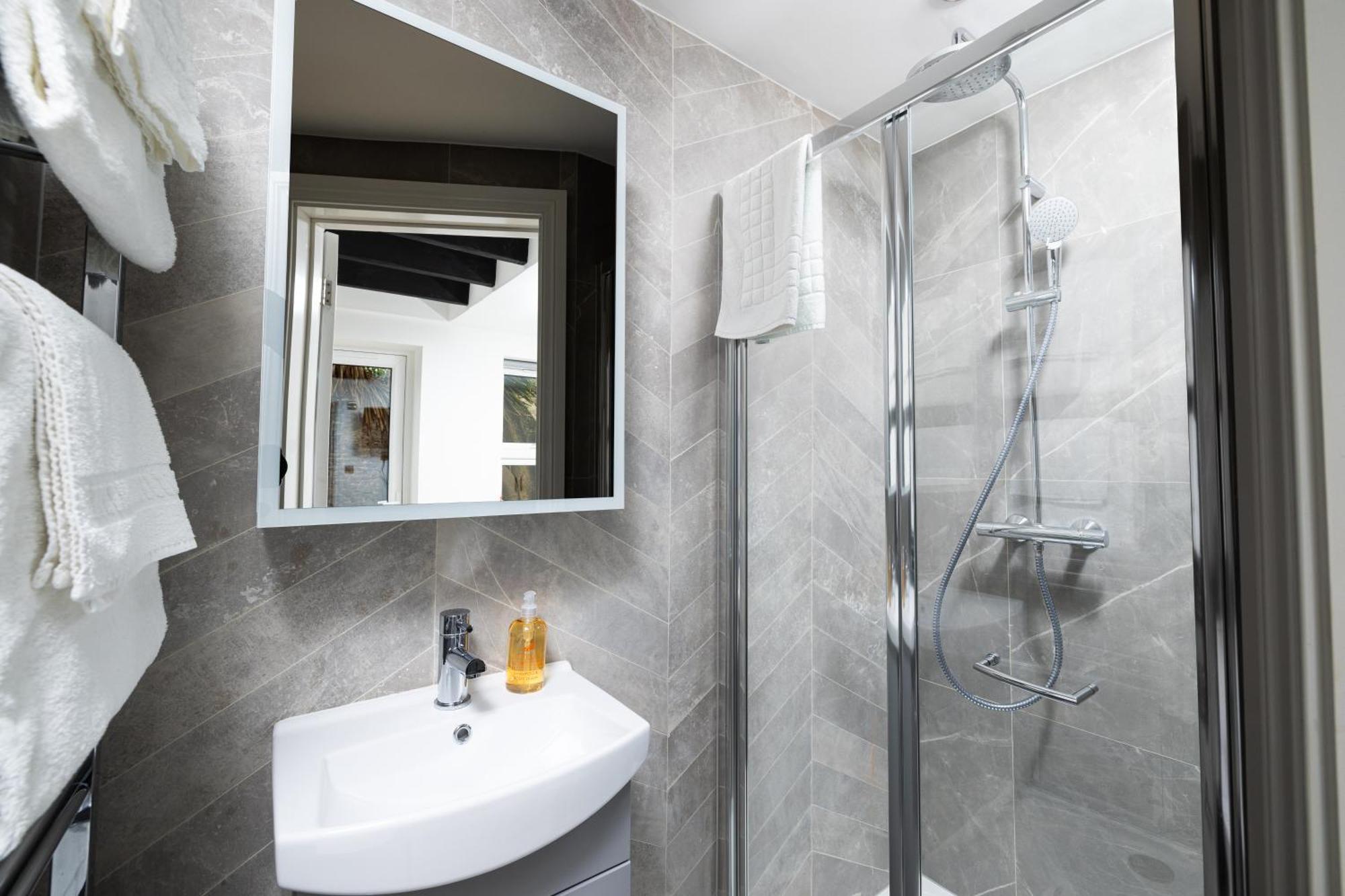 Charmstay Kensington Olympia * Londen