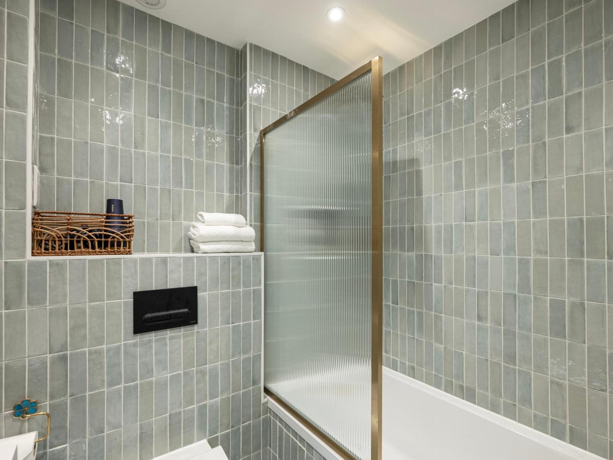 Stylish 5br In The Heart Of Spitalfields Walk To Brick Lane & Shoreditch Ferienhaus London
