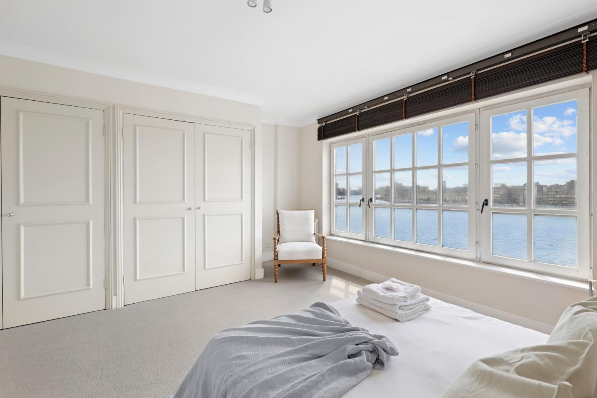 Apartamento 4-bedroom In Limehouse *