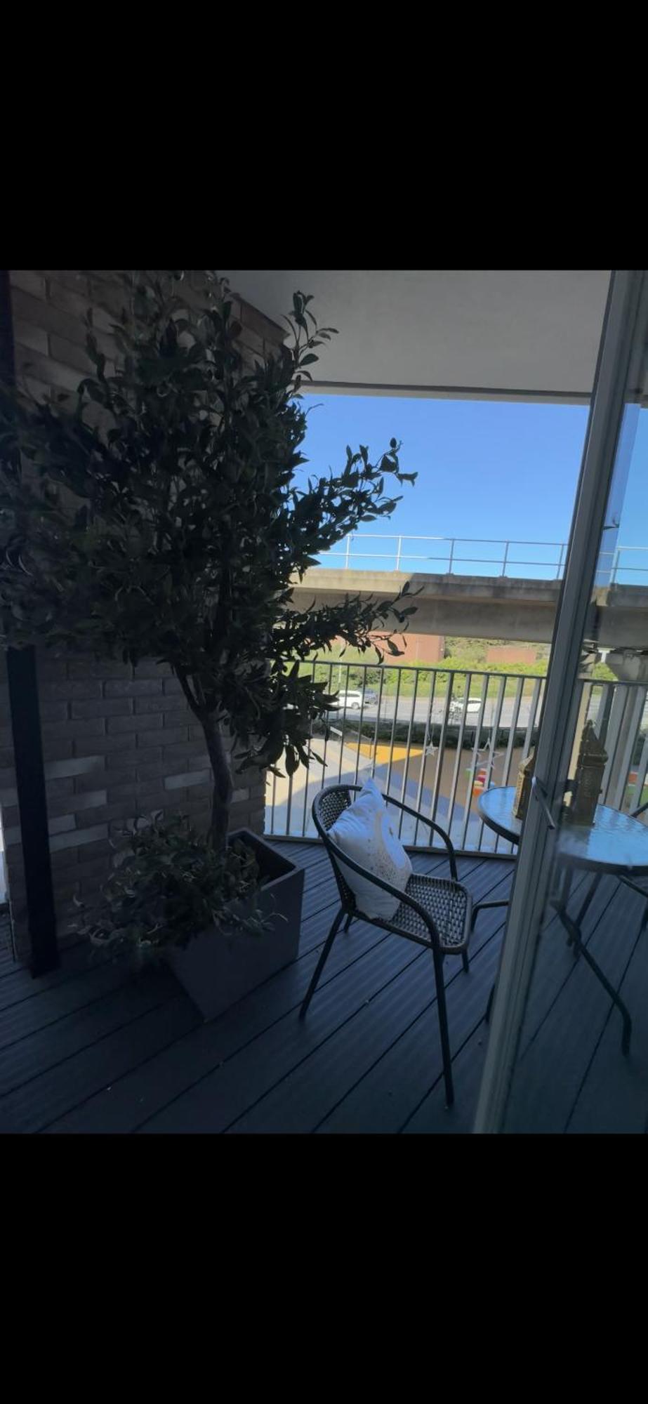 Luxury Olive Haven 1bed, 1 Min To Dlr & Apartamento *